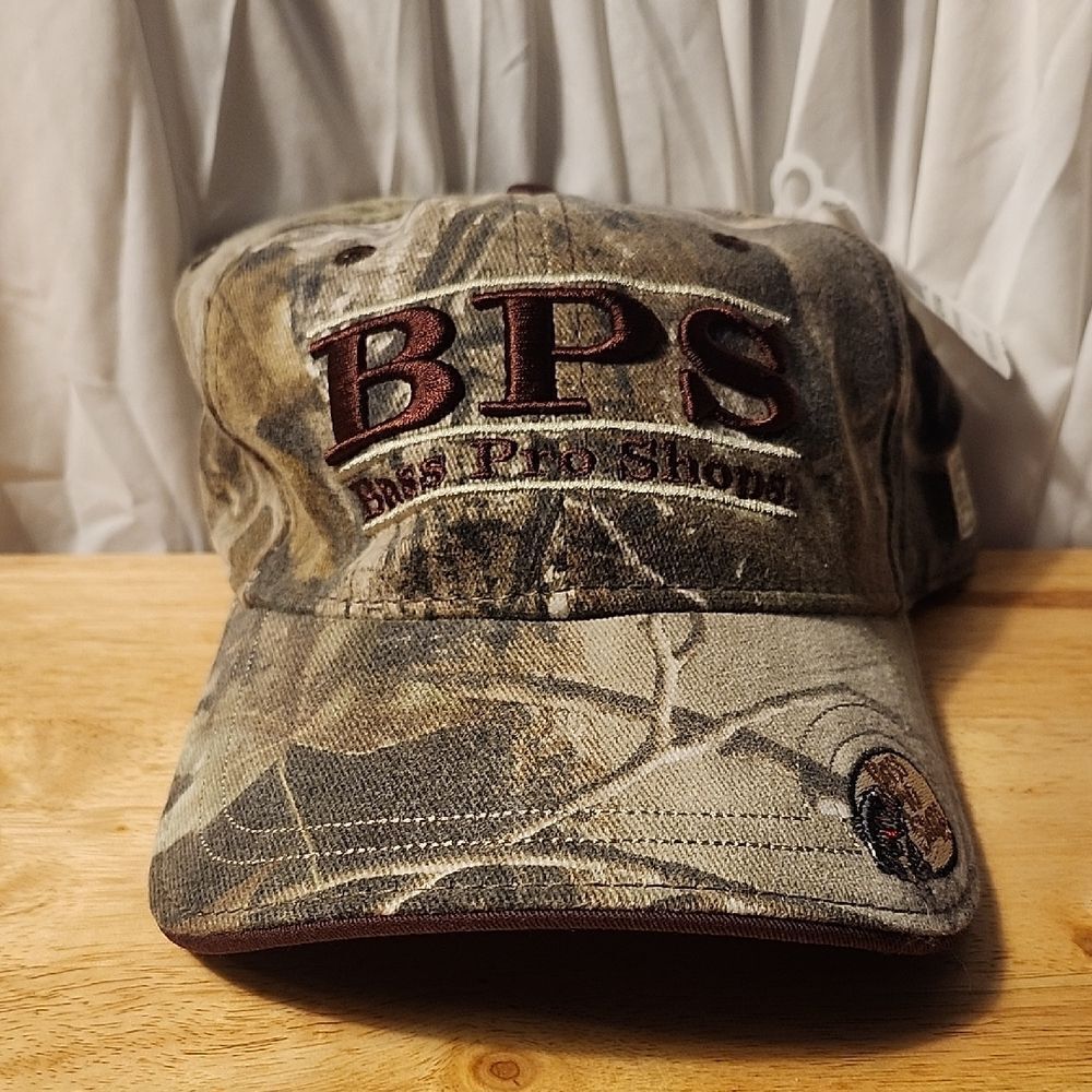 Bass Pro Shops Stretchfit Camo Hat - New